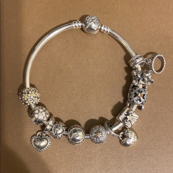 Pandora flower clip charm - Picture 2 of 2